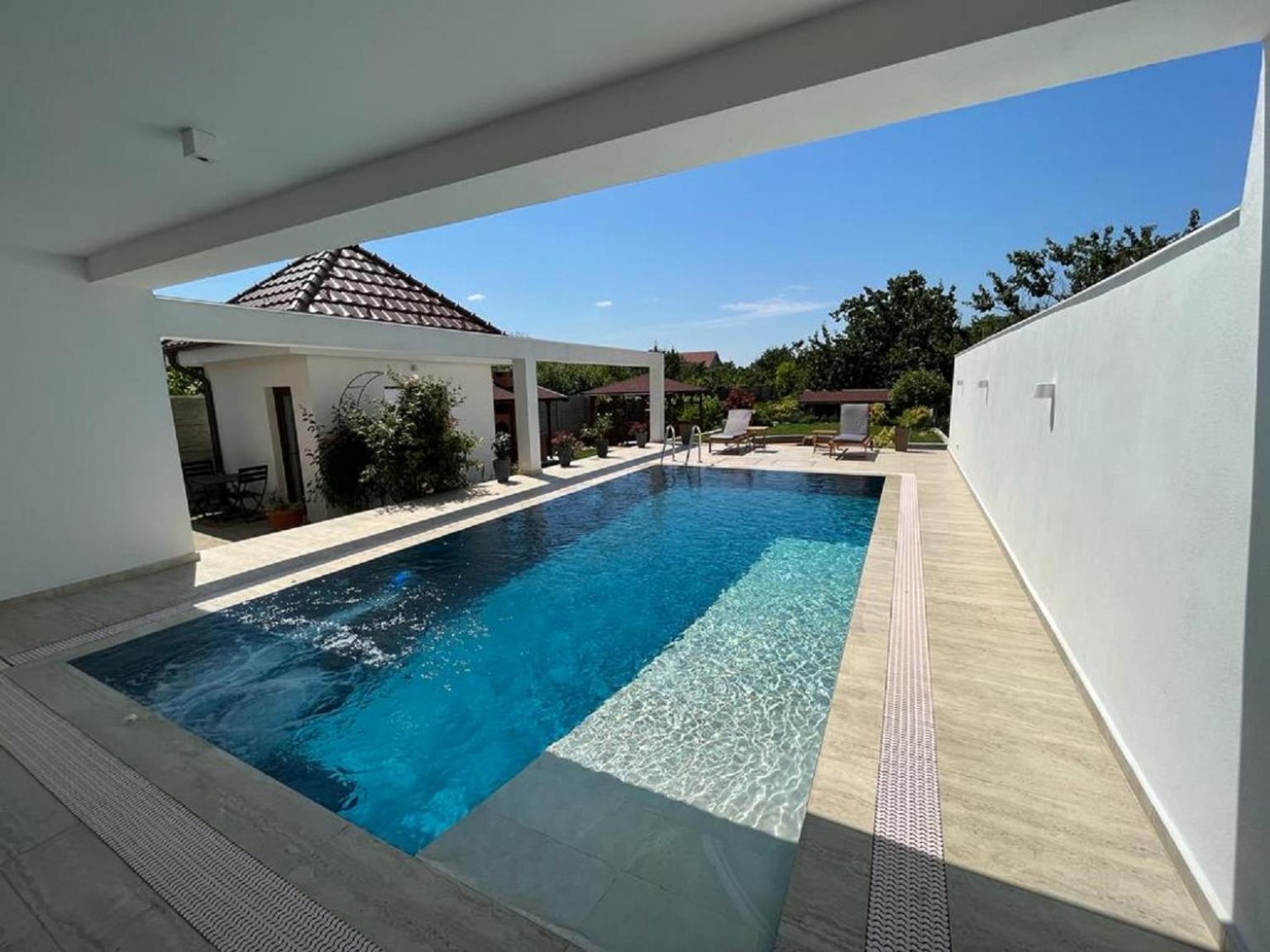 Trend Arad Exterior foto